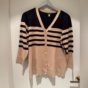 Cable and Gauge Lightweight Button Up Cardigan